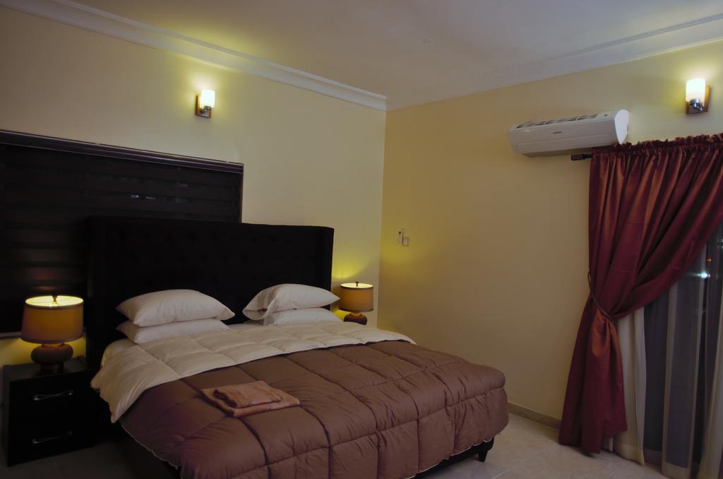 Gemini Place Apartments Lagos Phòng bức ảnh